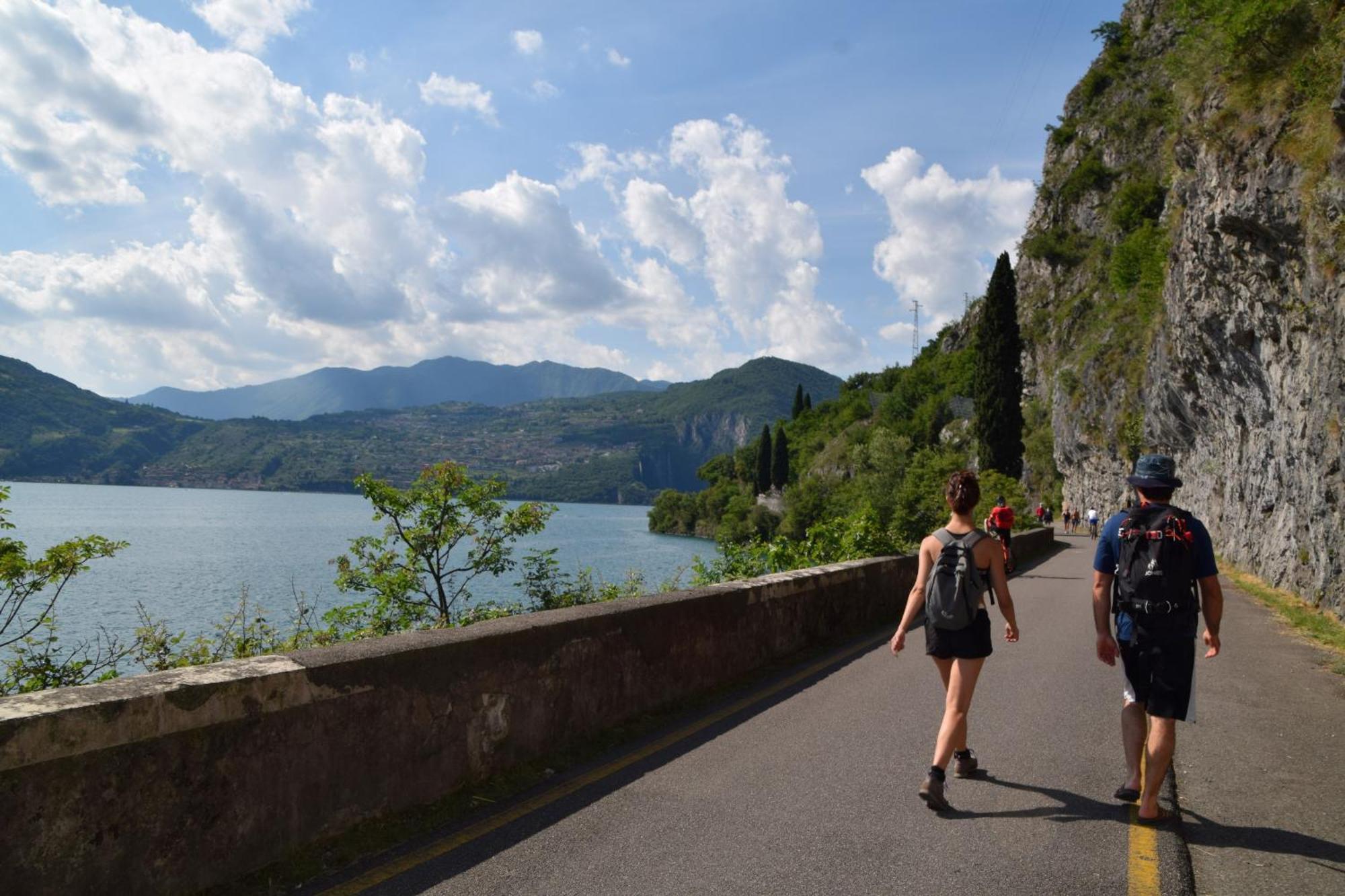 Angelo&Mari Mountain Lake Iseo Hospitality Marone Eksteriør bilde